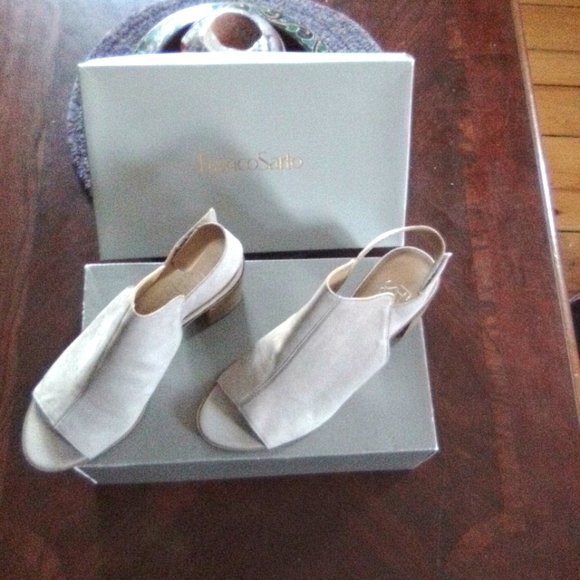Franco Sarto Shoes - Franko Sarto size 6 1/2 size tan suede with leather inside barely worn.